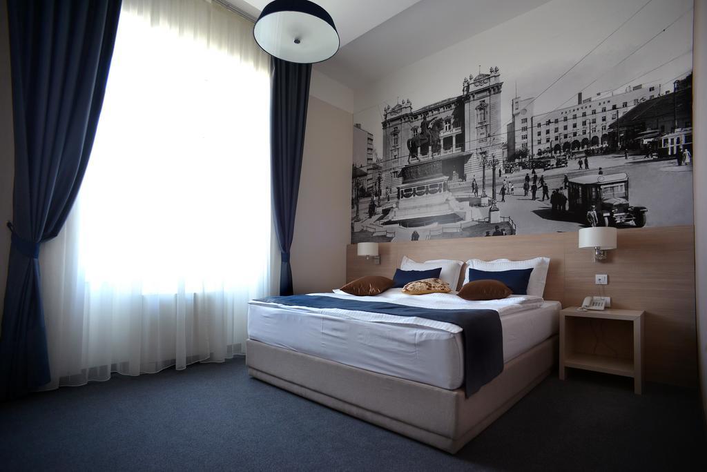 Five Points Square - City Center Belgrade Chambre photo