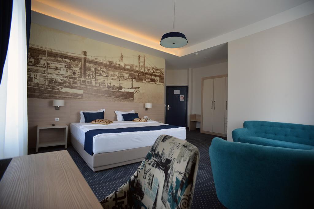 Five Points Square - City Center Belgrade Chambre photo