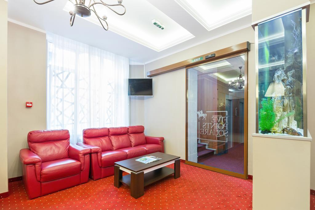 Five Points Square - City Center Belgrade Extérieur photo